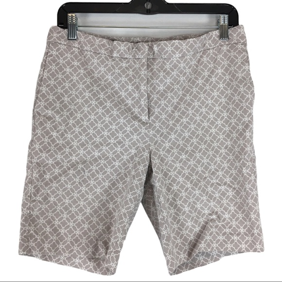 Mario Serrani Pants - 3/$25 Mario Serrani Italy Comfort Stretch Shorts